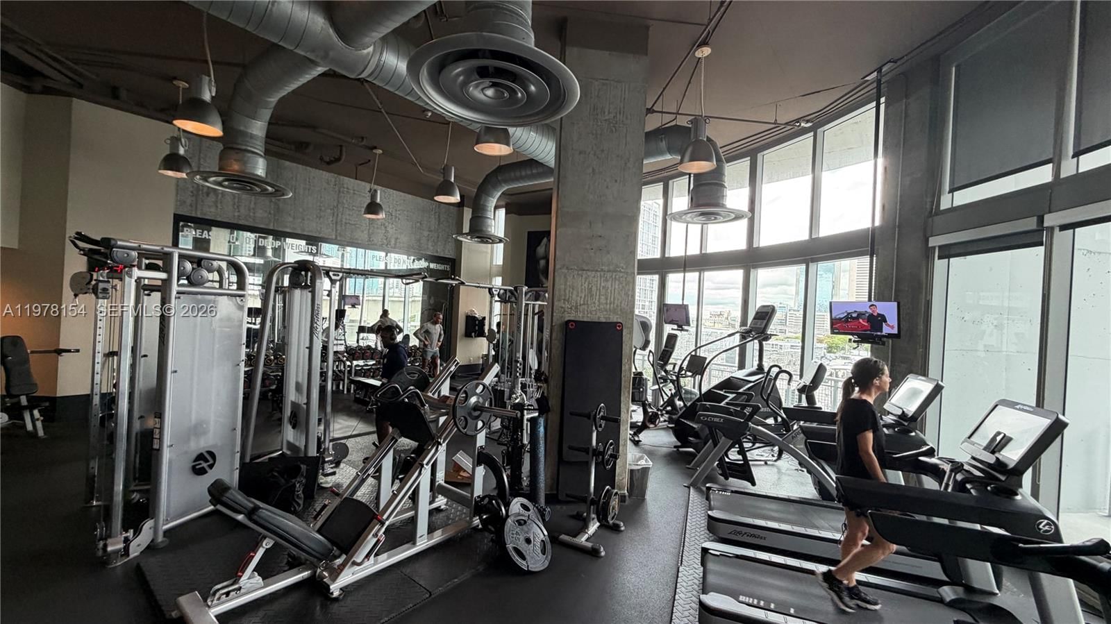 Real estate property located at 690 1st Ct #1128, Miami-dade, Neo Vertika Condo, Miami, FL