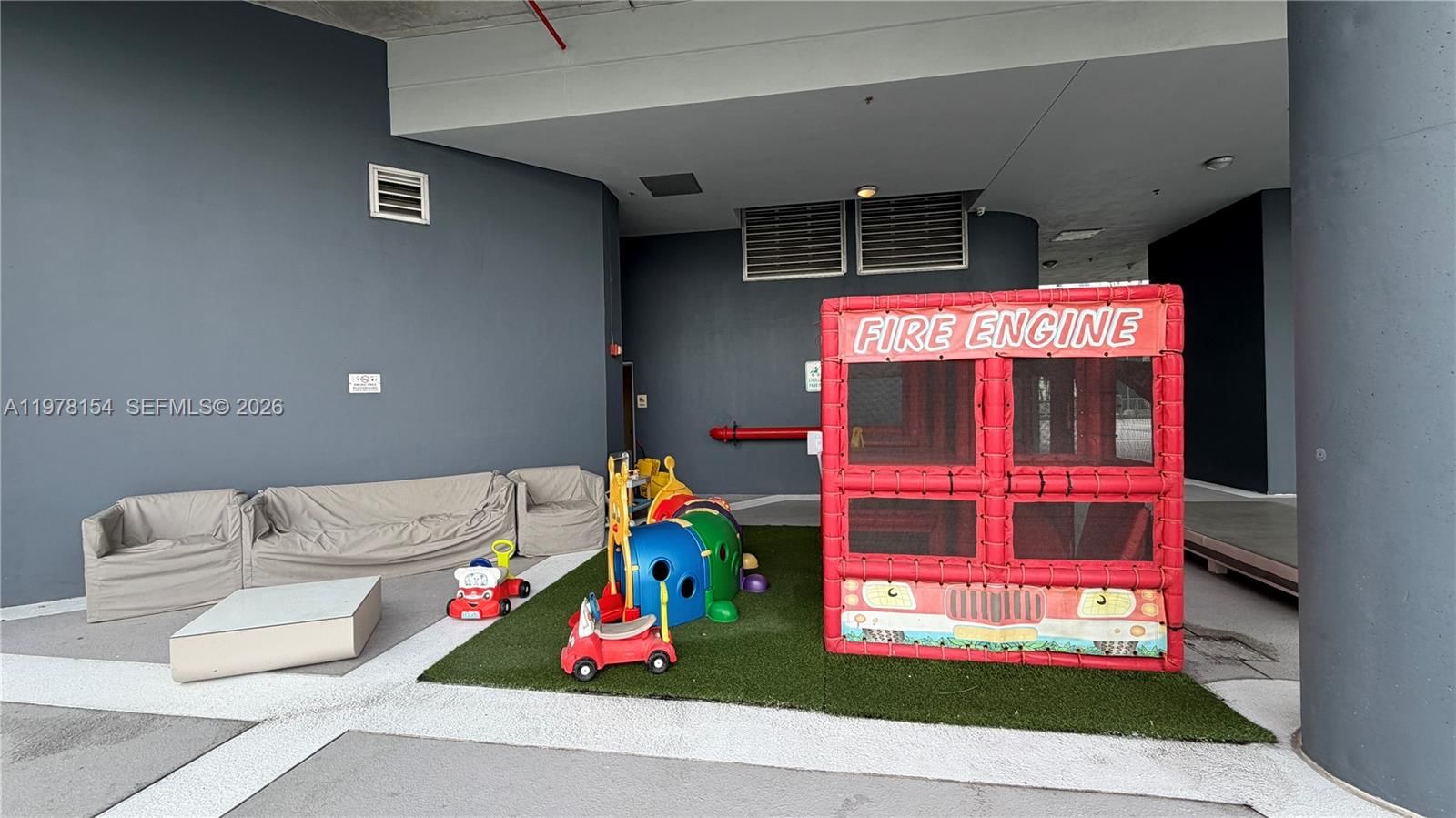 Real estate property located at 690 1st Ct #1128, Miami-dade, Neo Vertika Condo, Miami, FL