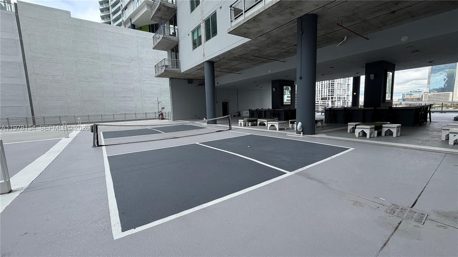 Real estate property located at 690 1st Ct #1128, Miami-dade, Neo Vertika Condo, Miami, FL