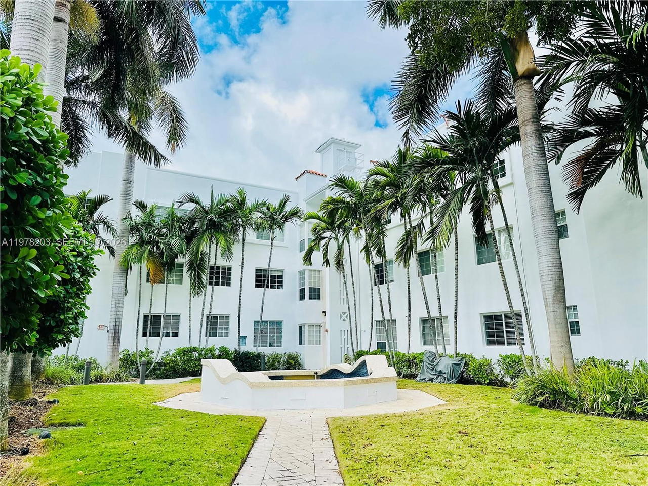 Real estate property located at 1300 Pennsylvania Ave #109, Miami-dade, 1300 Pennsylvania Condo, Miami Beach, FL