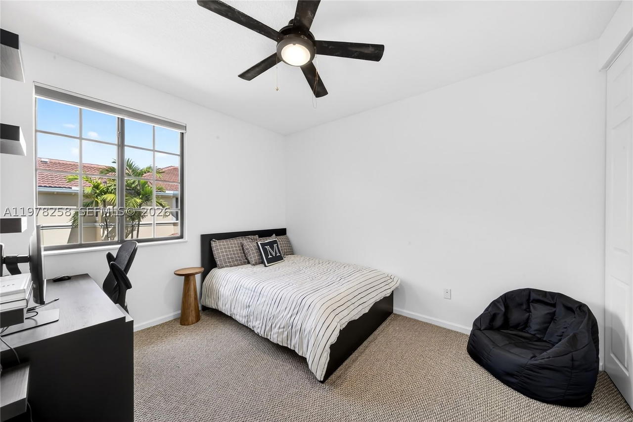 Real estate property located at 1506 Passion Vine Cir #23-3, Broward, Mariposa Pointe At Weston, Weston, FL