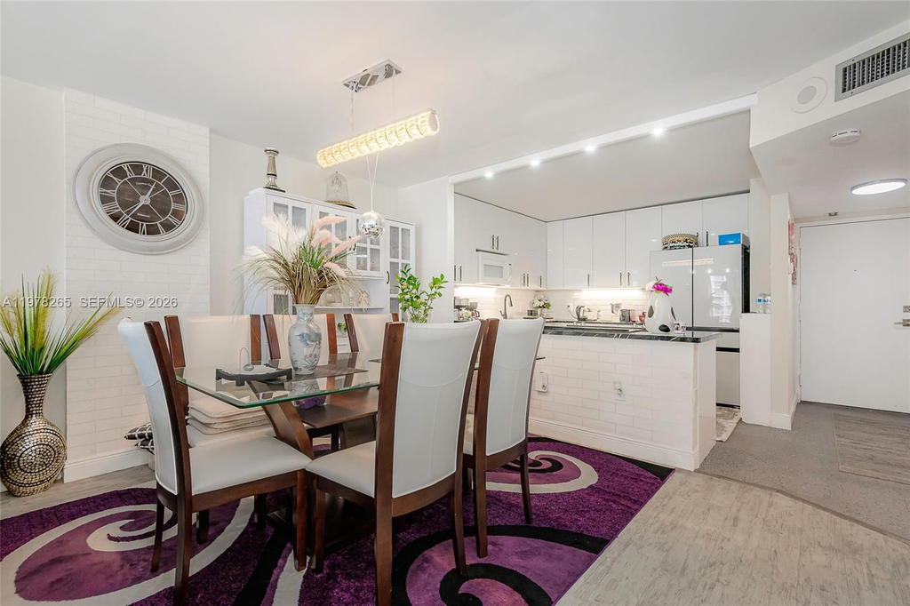 Real estate property located at 2801 183rd St #1108W, Miami-dade, Admirals Port Condo-east, Aventura, FL