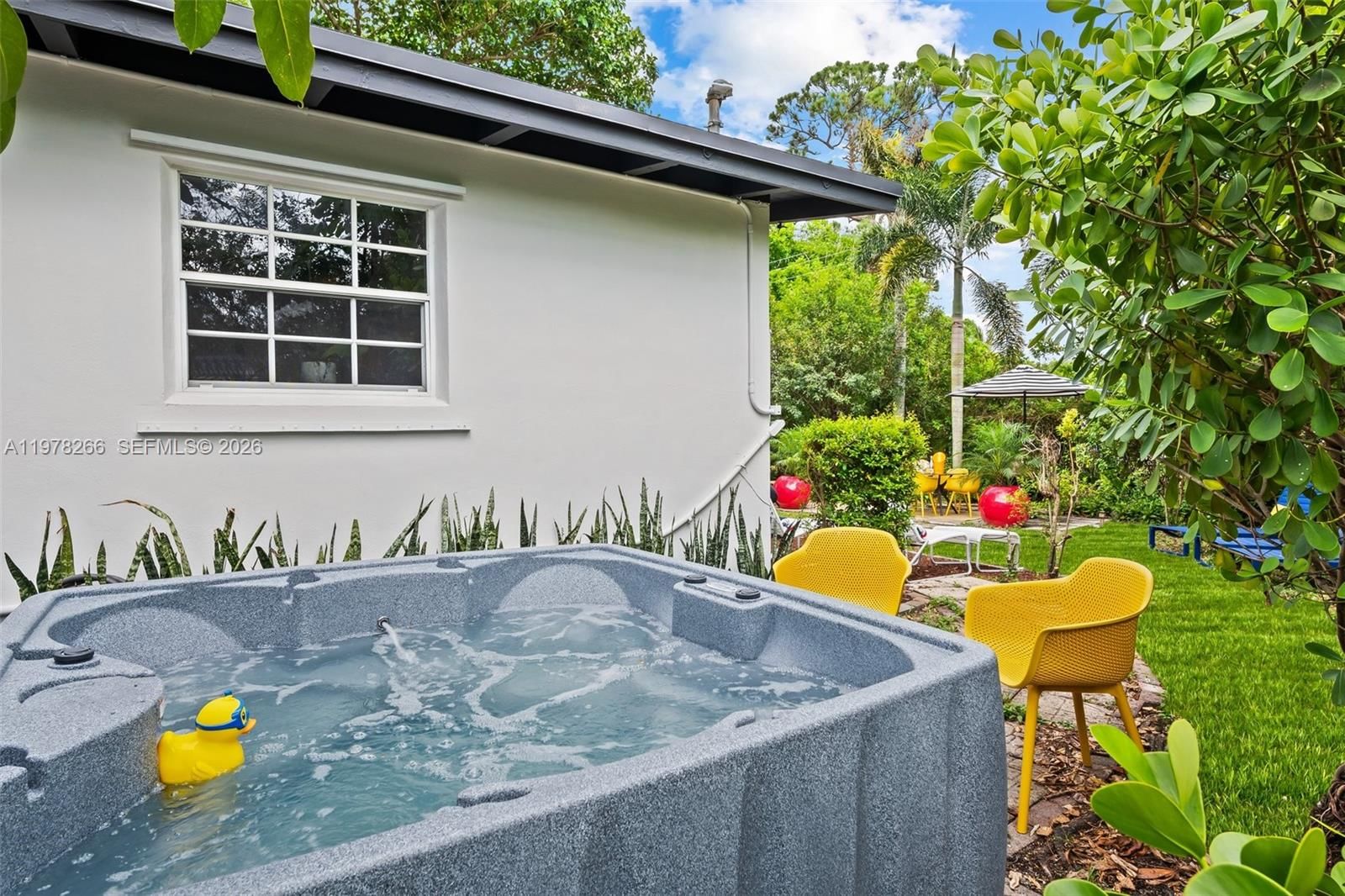 Real estate property located at 2860 13th Ct, Broward, Gillcrest, Fort Lauderdale, FL