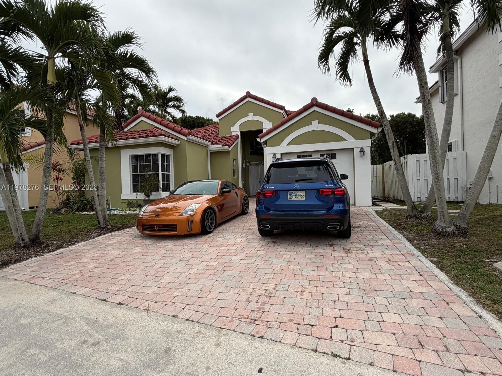 Real estate property located at 400 Somerset Way, Broward, Sector 5 -, Weston, FL