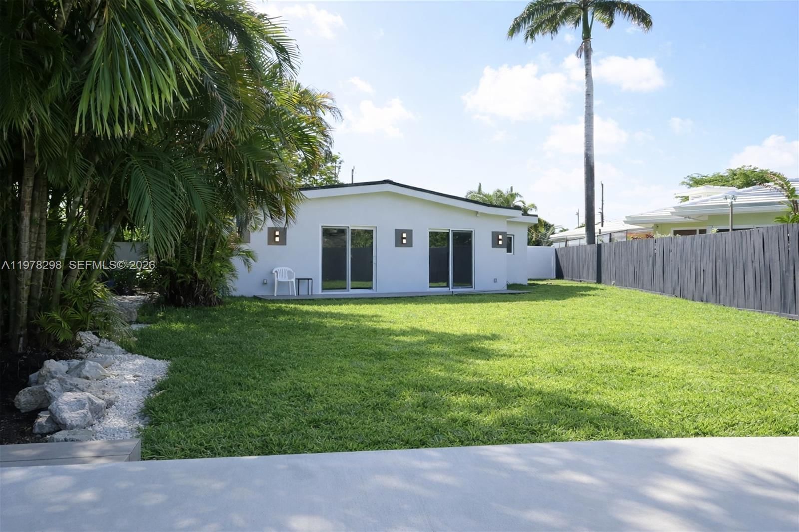 Real estate property located at 2416 19th Ter, Broward, Coral Point, Wilton Manors, FL