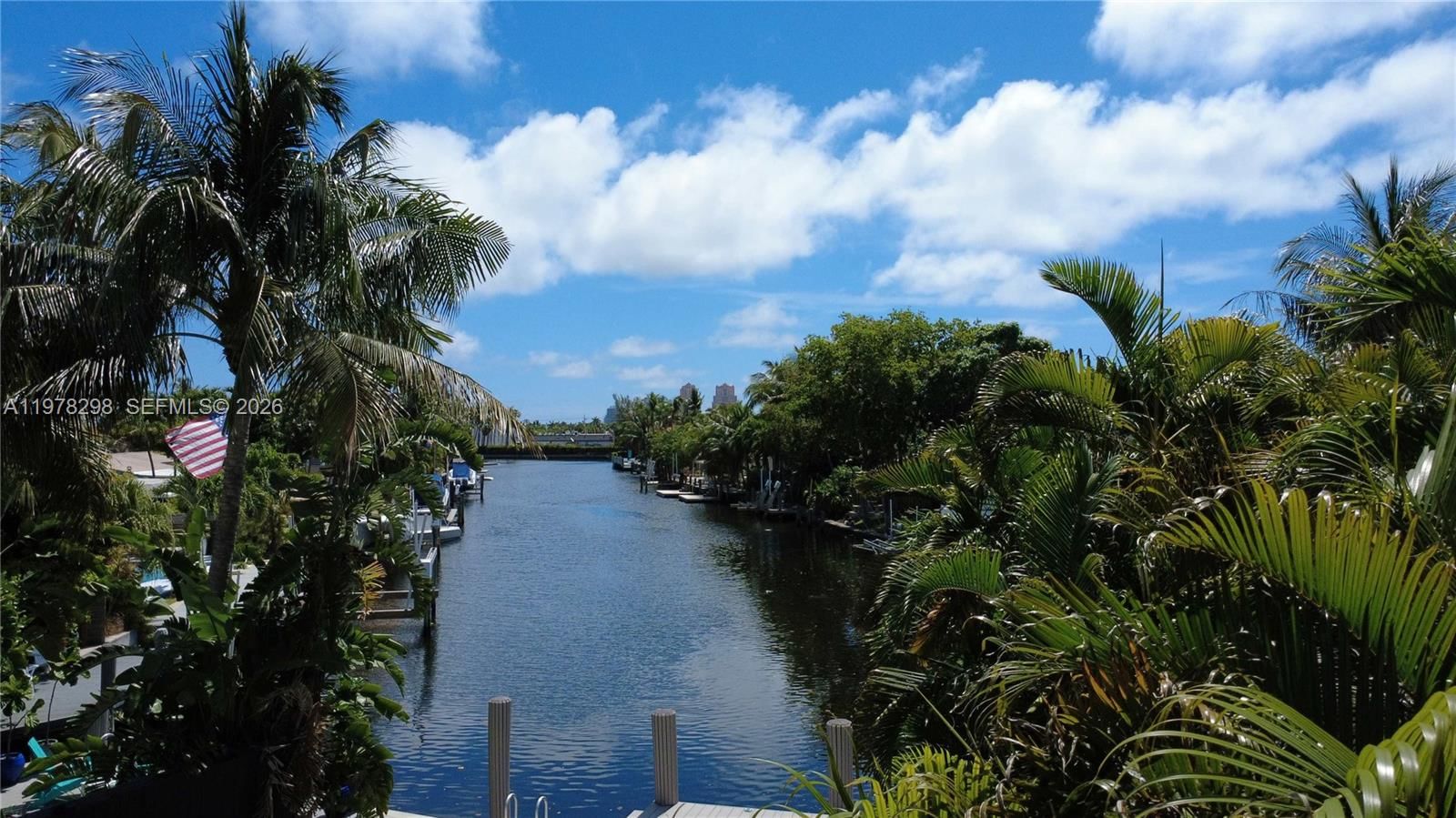 Real estate property located at 2416 19th Ter, Broward, Coral Point, Wilton Manors, FL