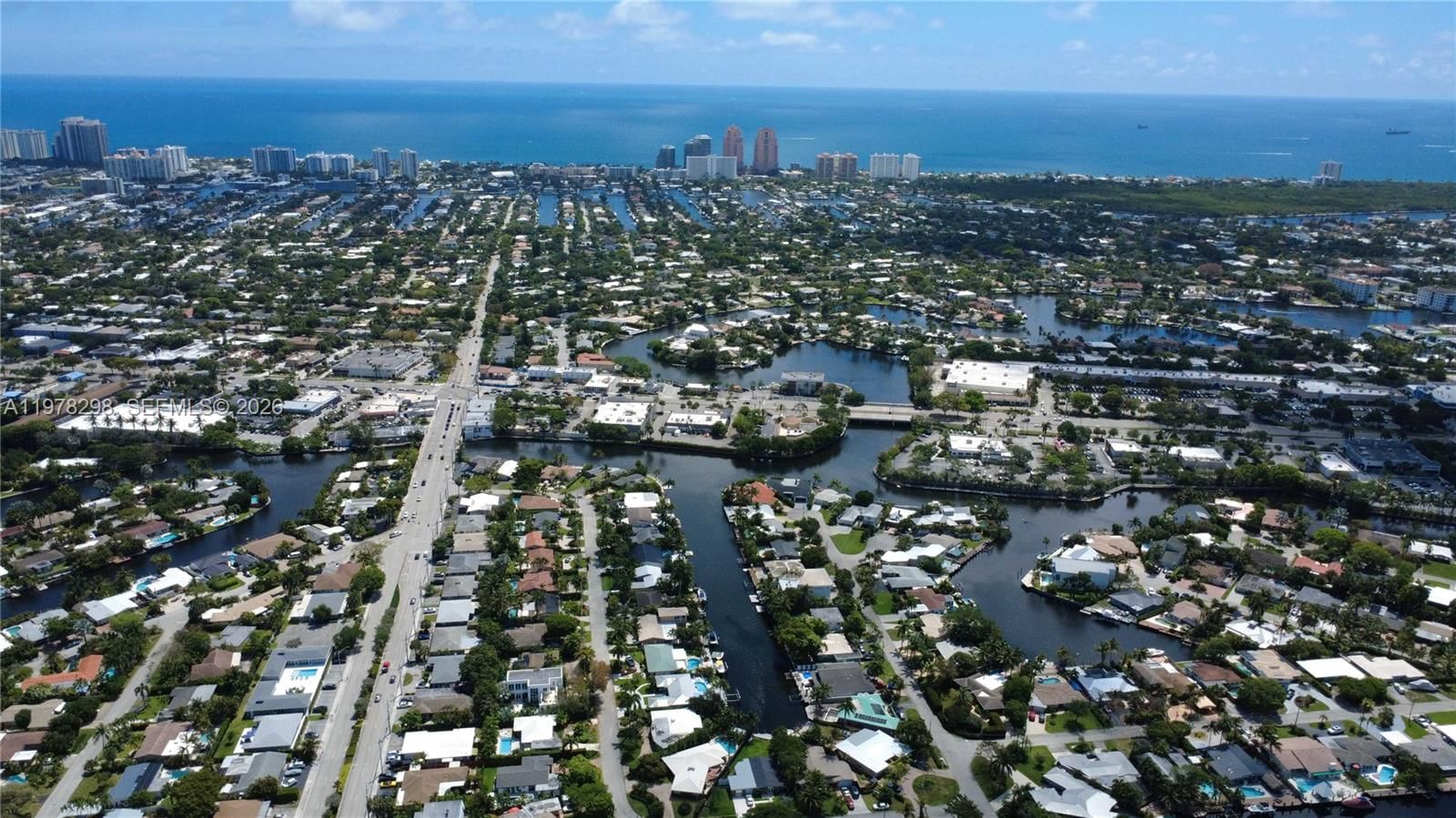 Real estate property located at 2416 19th Ter, Broward, Coral Point, Wilton Manors, FL