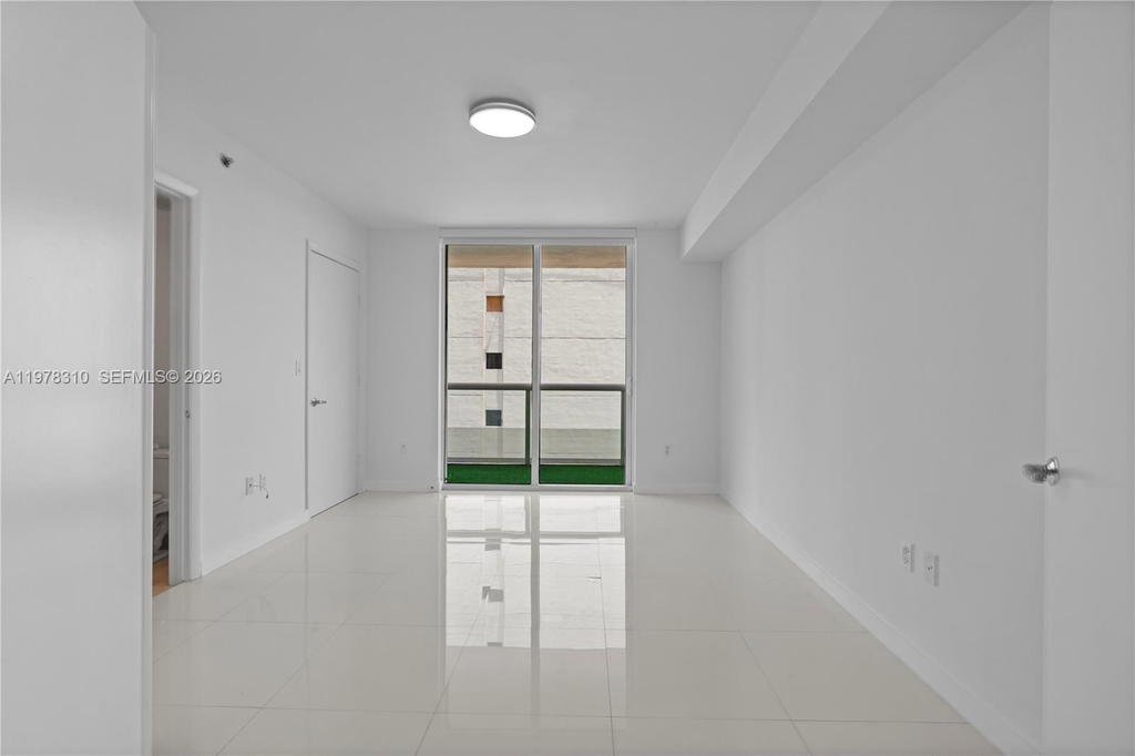 Real estate property located at 50 Biscayne Blvd #1902, Miami-dade, 50 Biscayne Condo, Miami, FL