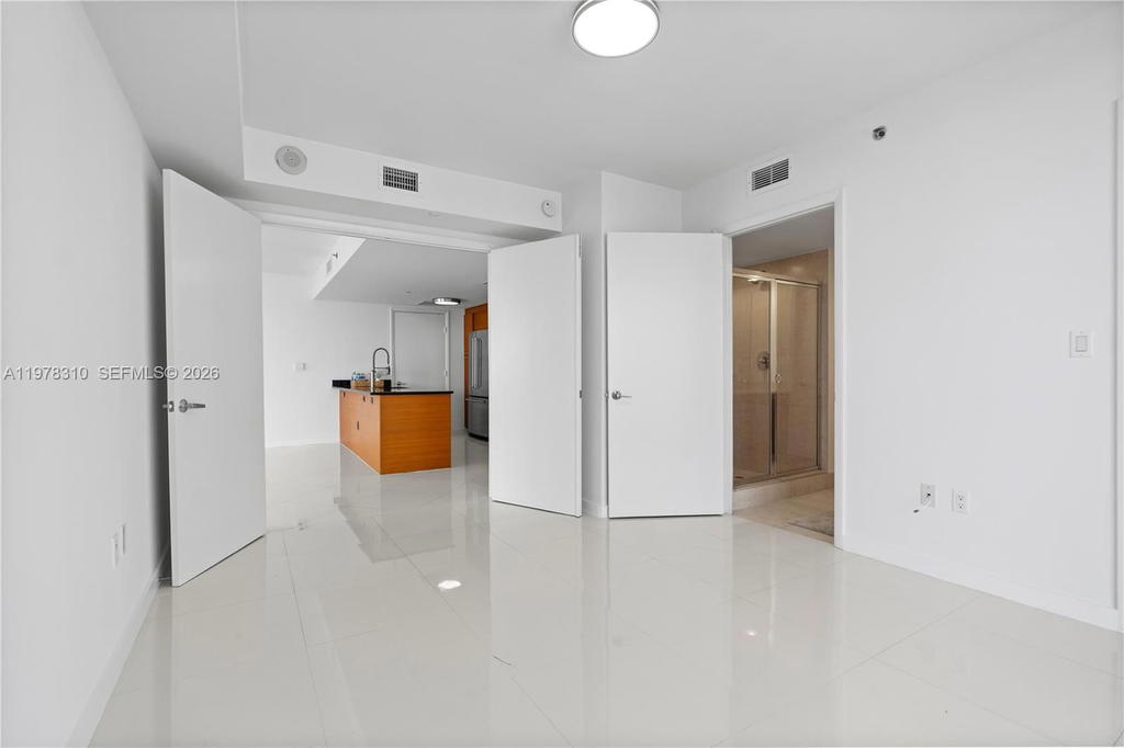 Real estate property located at 50 Biscayne Blvd #1902, Miami-dade, 50 Biscayne Condo, Miami, FL