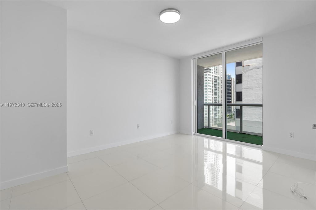 Real estate property located at 50 Biscayne Blvd #1902, Miami-dade, 50 Biscayne Condo, Miami, FL