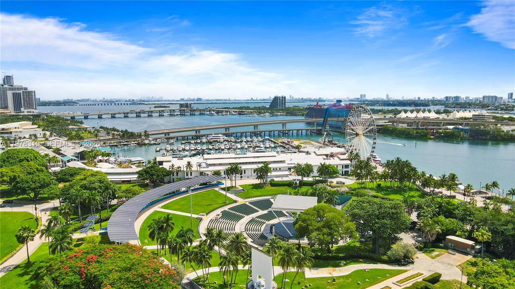 Real estate property located at 50 Biscayne Blvd #1902, Miami-dade, 50 Biscayne Condo, Miami, FL