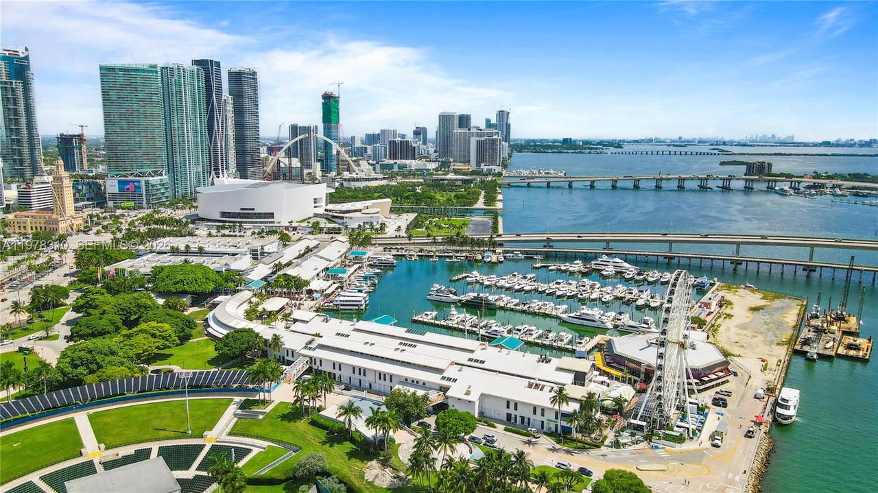 Real estate property located at 50 Biscayne Blvd #1902, Miami-dade, 50 Biscayne Condo, Miami, FL