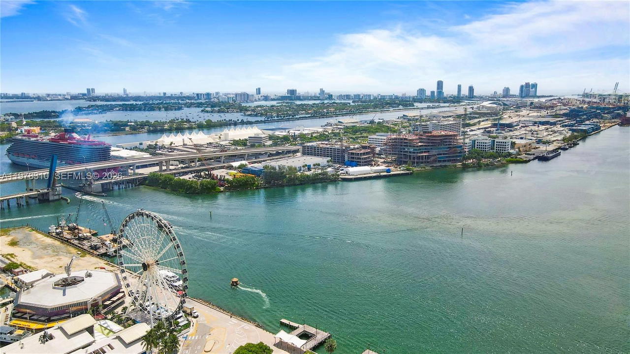 Real estate property located at 50 Biscayne Blvd #1902, Miami-dade, 50 Biscayne Condo, Miami, FL