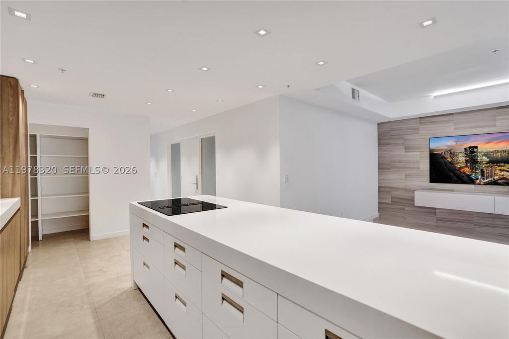 Real estate property located at 1415 Sunset Harbour Dr #202, Miami-dade, The Ths At Sunset Harbour, Miami Beach, FL
