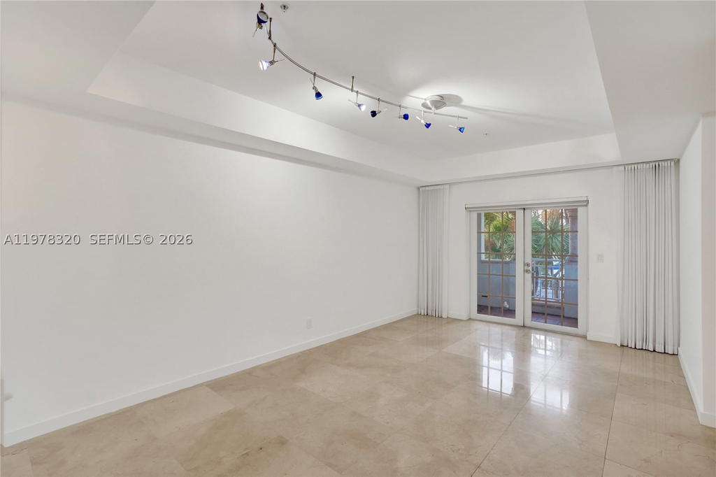 Real estate property located at 1415 Sunset Harbour Dr #202, Miami-dade, The Ths At Sunset Harbour, Miami Beach, FL