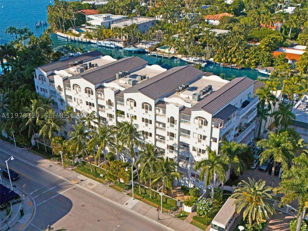 Real estate property located at 1415 Sunset Harbour Dr #202, Miami-dade, The Ths At Sunset Harbour, Miami Beach, FL