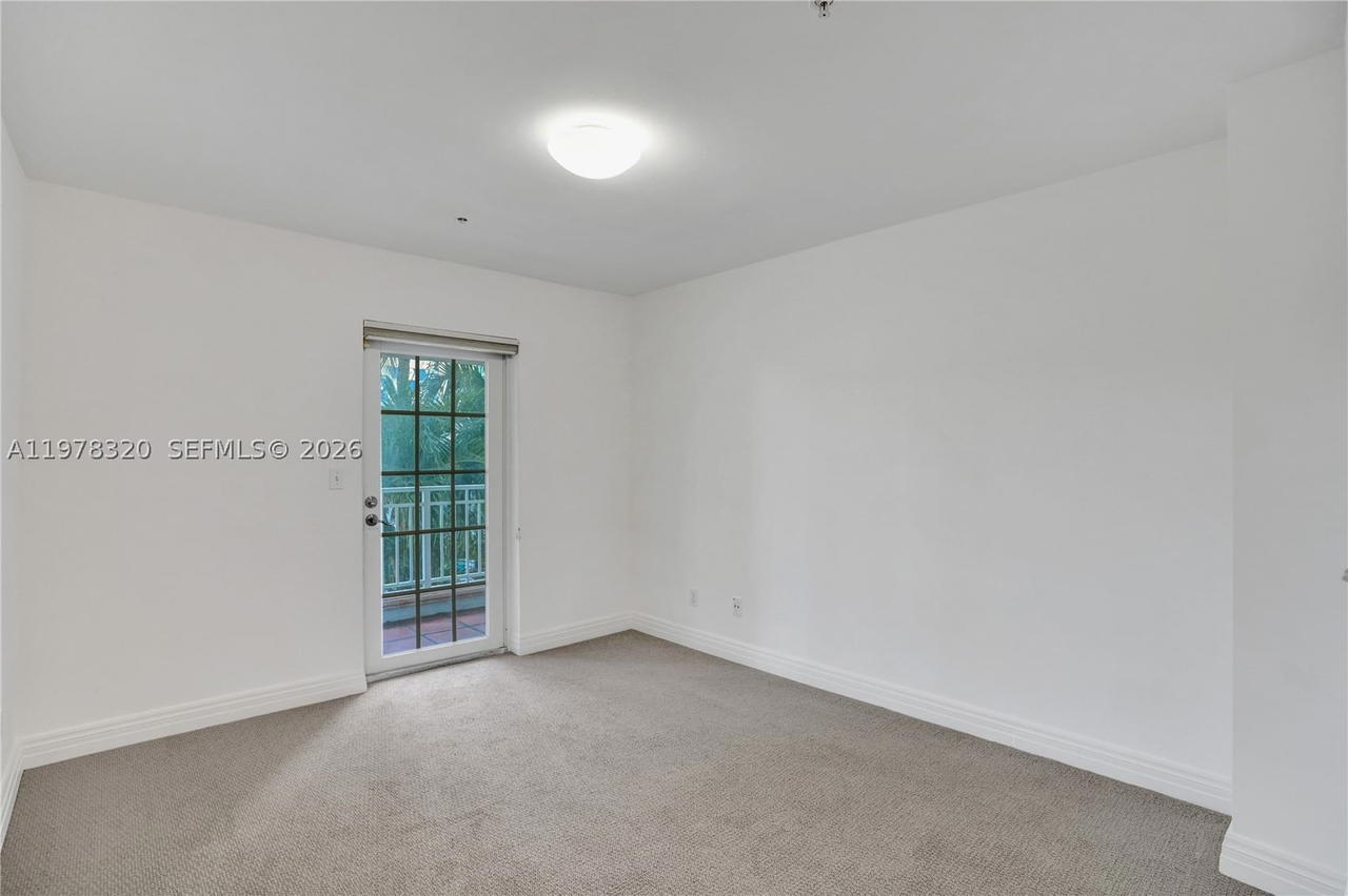 Real estate property located at 1415 Sunset Harbour Dr #202, Miami-dade, The Ths At Sunset Harbour, Miami Beach, FL