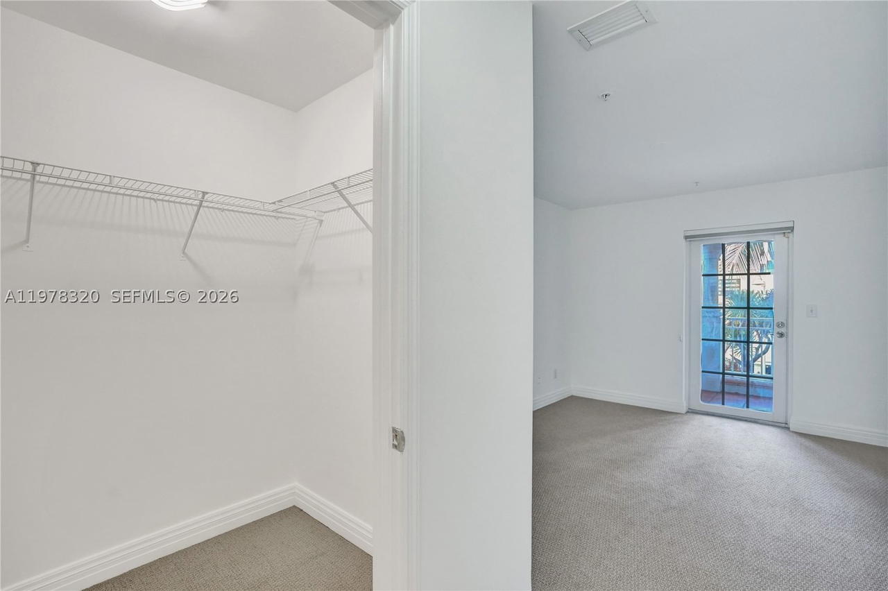 Real estate property located at 1415 Sunset Harbour Dr #202, Miami-dade, The Ths At Sunset Harbour, Miami Beach, FL