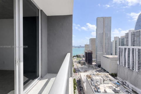 Real estate property located at 151 1st St #3007, Miami-dade, Centro Condo, Miami, FL