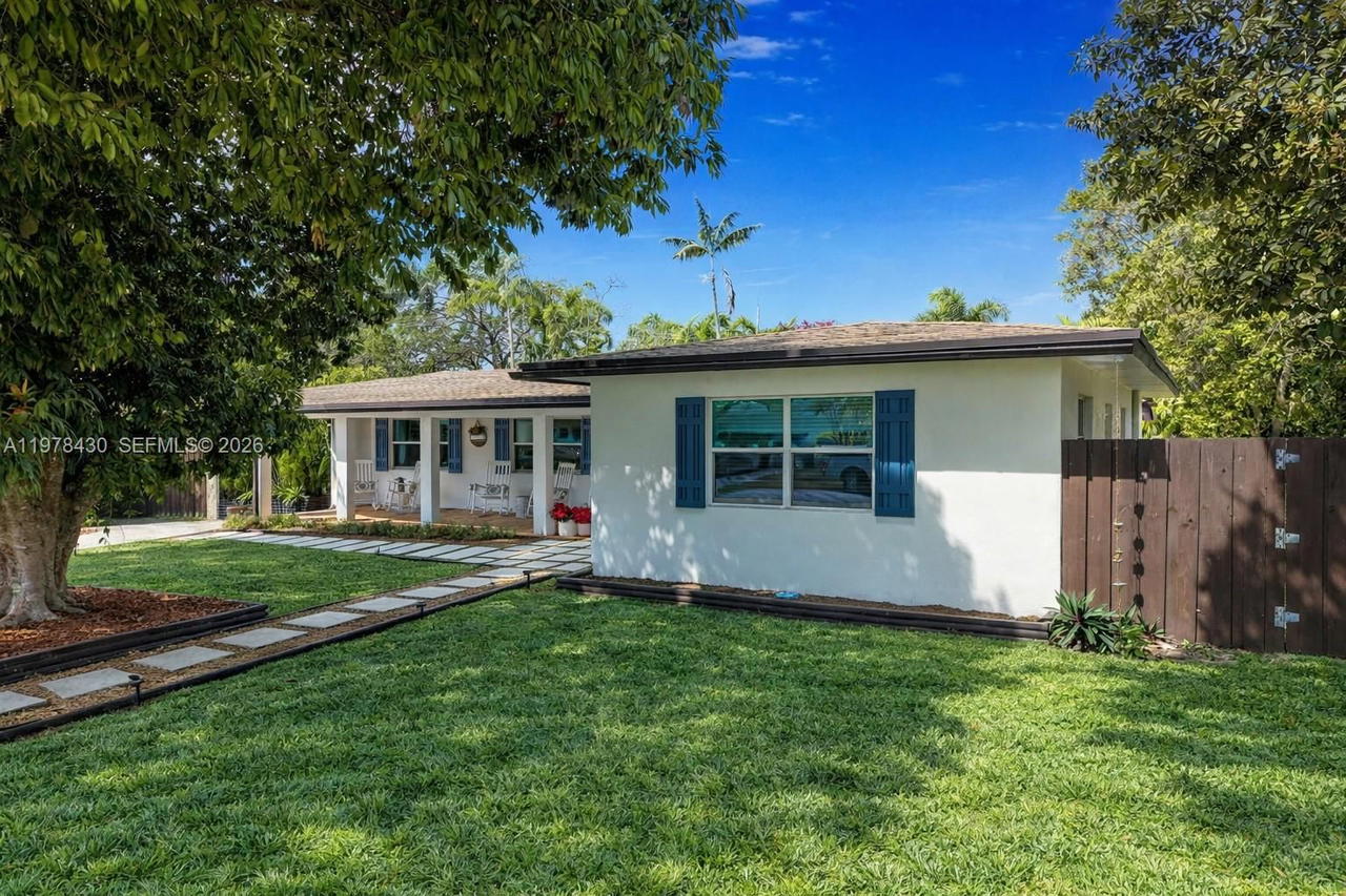 Real estate property located at 9305 178th Ter, Miami-dade, Orchard Estates, Palmetto Bay, FL