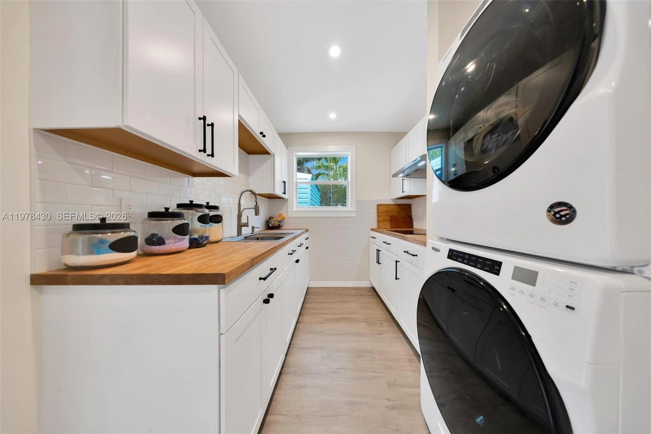 Real estate property located at 9305 178th Ter, Miami-dade, Orchard Estates, Palmetto Bay, FL