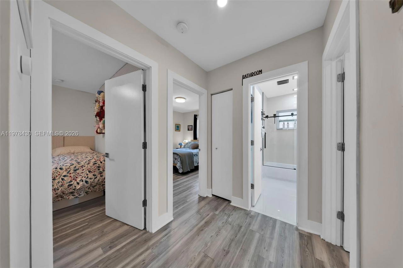 Real estate property located at 9305 178th Ter, Miami-dade, Orchard Estates, Palmetto Bay, FL