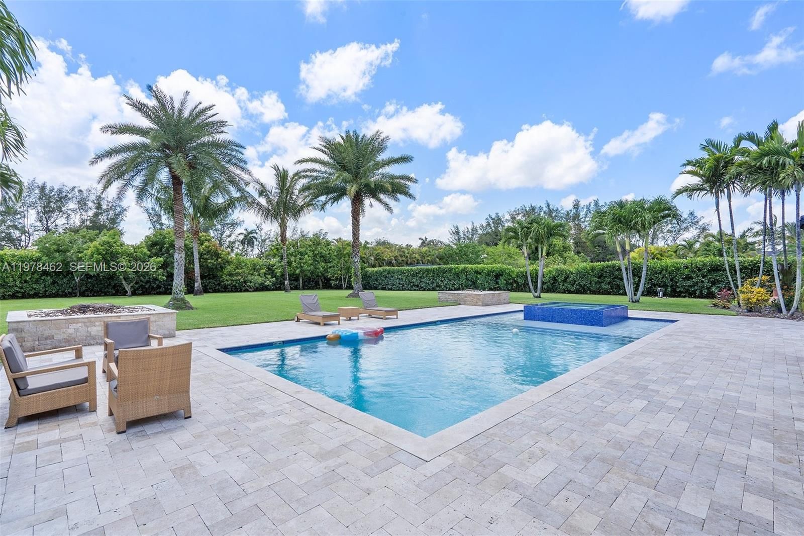 Real estate property located at 20120 133rd Ave, Miami-dade, Valencia Groves Estates, Miami, FL