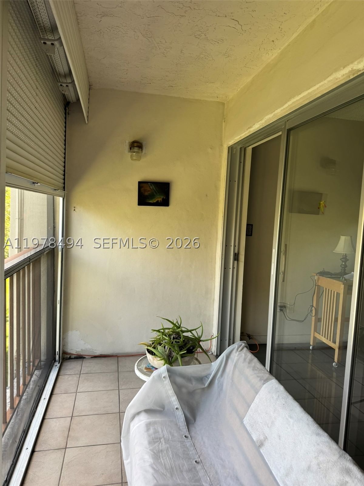 Real estate property located at 9180 Fontainebleau Blvd #302, Miami-dade, Parkview Condo No 2, Miami, FL
