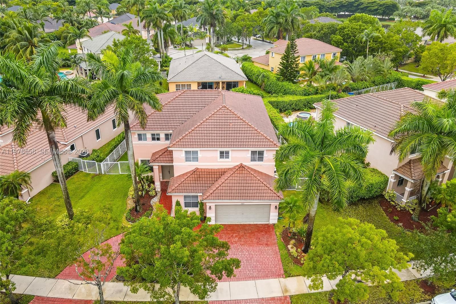 Real estate property located at 1065 Nandina, Broward, Sector 2-parcels 12 13 14, Weston, FL