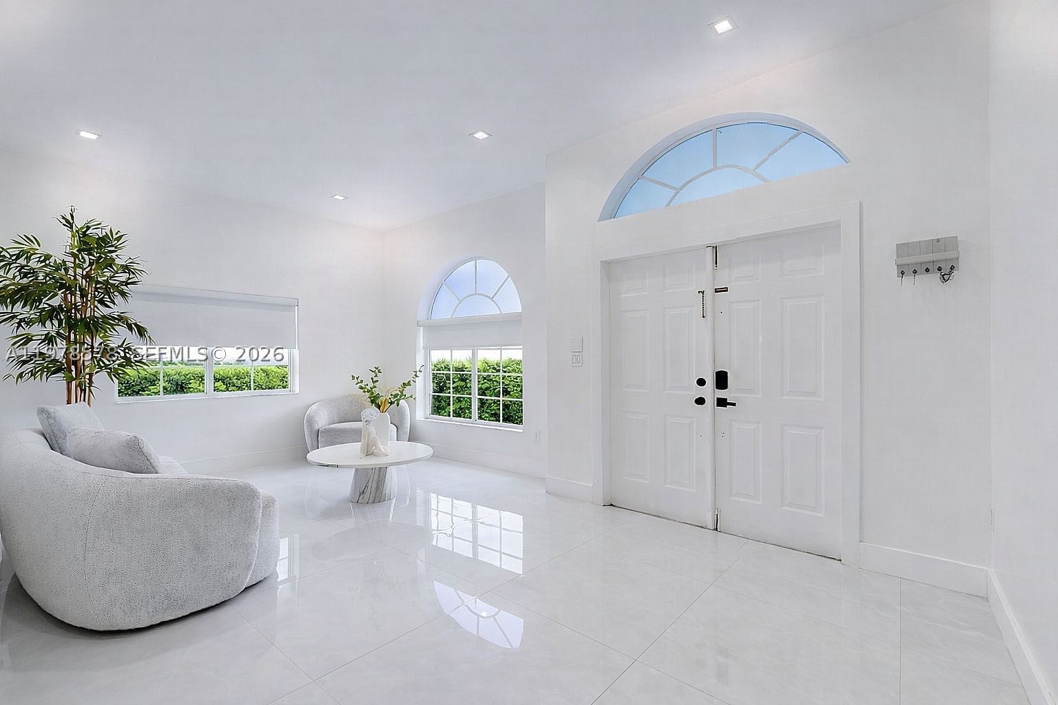 Real estate property located at 3502 156th Ct, Miami-dade, Caribe Lakes Ph Iii, Miami, FL