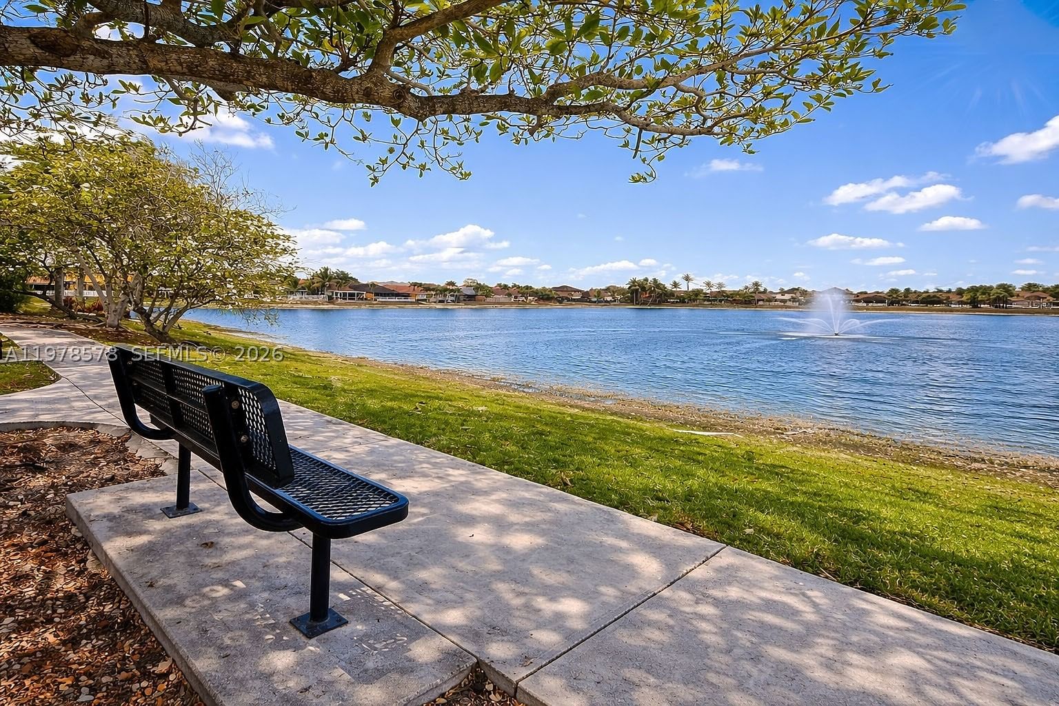 Real estate property located at 3502 156th Ct, Miami-dade, Caribe Lakes Ph Iii, Miami, FL