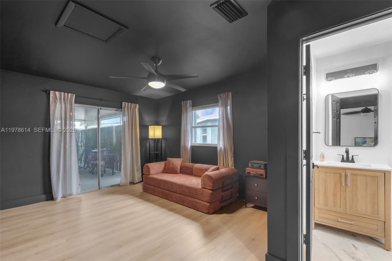 Real estate property located at 1180 49th Ct, Broward, Crystal Lake 4th Sec, Deerfield Beach, FL