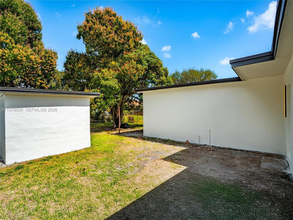 Real estate property located at 4451 21st St, Broward, Carver Ranches, West Park, FL