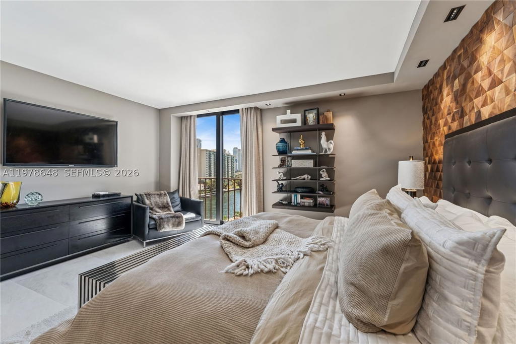 Real estate property located at 19667 Turnberry Way #8K, Miami-dade, Turnberry Isle South, Aventura, FL