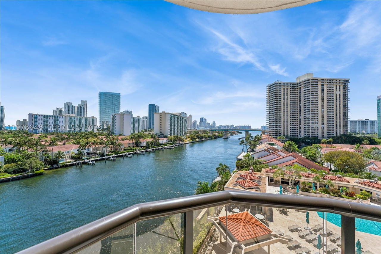 Real estate property located at 19667 Turnberry Way #8K, Miami-dade, Turnberry Isle South, Aventura, FL