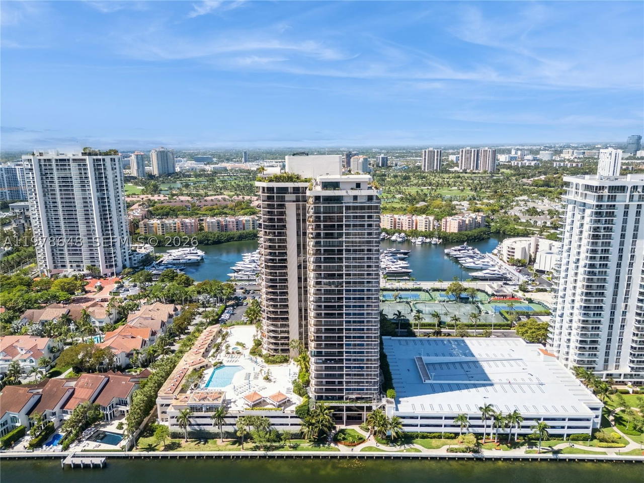 Real estate property located at 19667 Turnberry Way #8K, Miami-dade, Turnberry Isle South, Aventura, FL