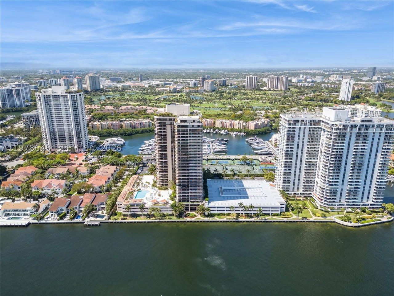 Real estate property located at 19667 Turnberry Way #8K, Miami-dade, Turnberry Isle South, Aventura, FL