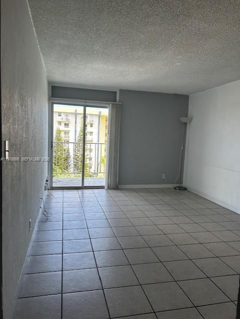 Real estate property located at 801 47th Ave #717W, Miami-dade, Yolanda Villas Condo, Miami, FL