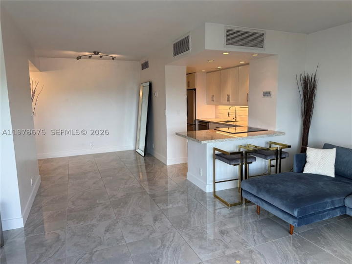 Real estate property located at 880 69th St #5Q, Miami-dade, Clipper Condo No 1, Miami, FL