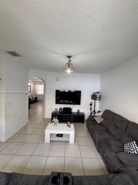 Real estate property located at 12923 135th Ter, Miami-dade, Courts At Tuscany West, Miami, FL