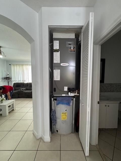 Real estate property located at 12923 135th Ter, Miami-dade, Courts At Tuscany West, Miami, FL