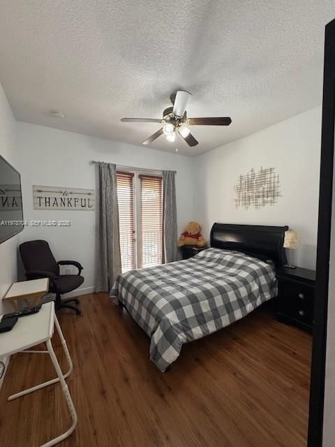 Real estate property located at 12923 135th Ter, Miami-dade, Courts At Tuscany West, Miami, FL