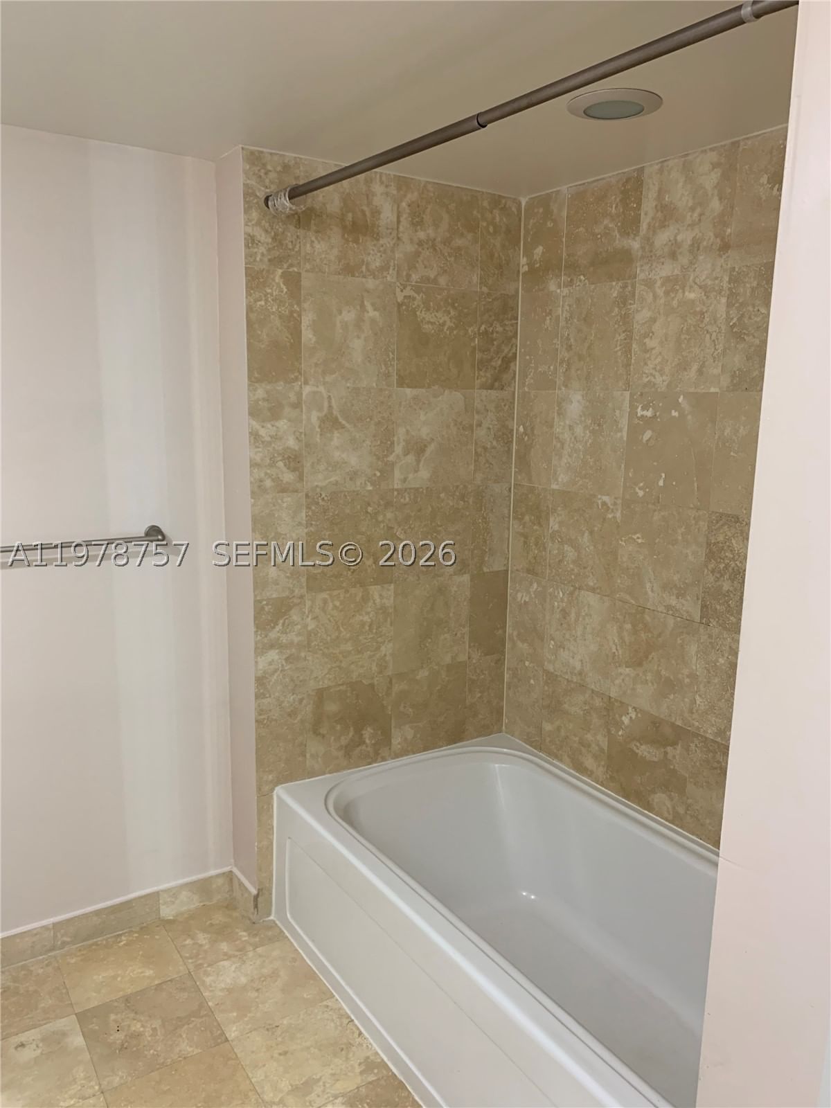 Real estate property located at 1745 Hallandale Beach Blvd #2204W, Broward, Duo Condominium West, Hallandale Beach, FL