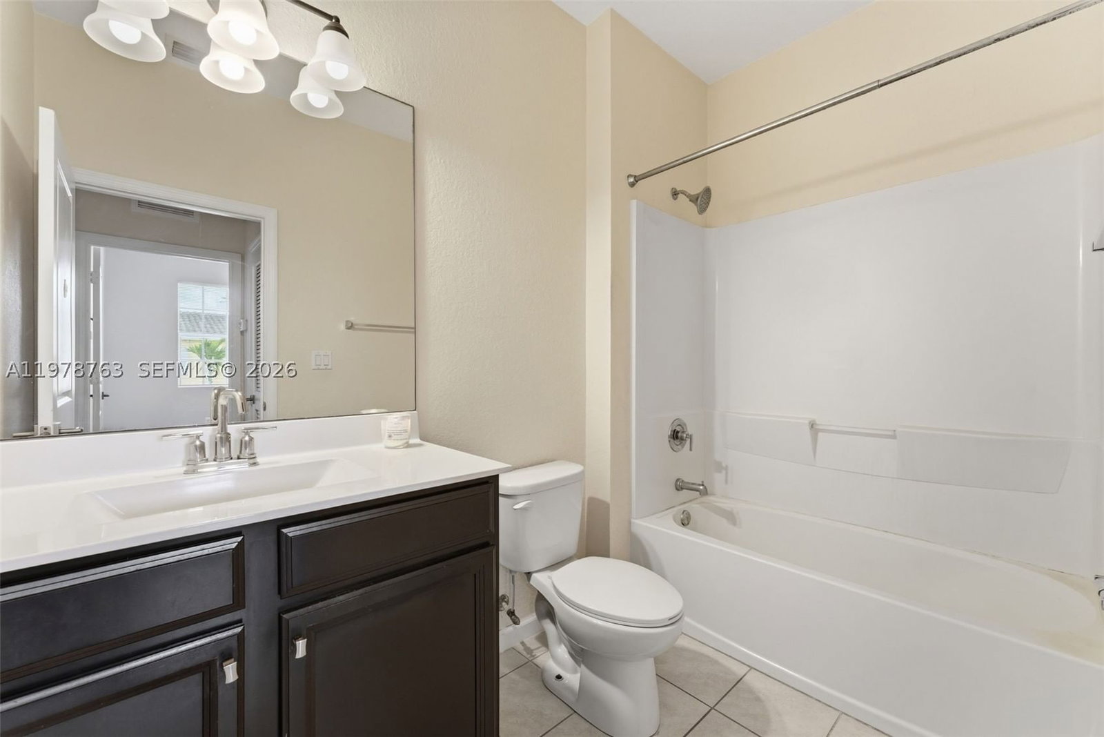 Real estate property located at 4032 11th St, Broward, Cricket Club, Lauderhill, FL