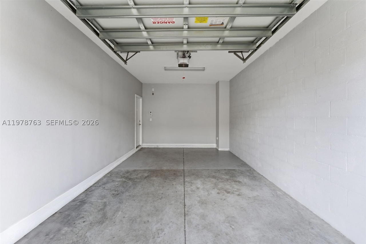 Real estate property located at 4032 11th St, Broward, Cricket Club, Lauderhill, FL