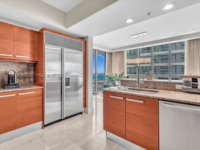 Real estate property located at 3535 Ocean Dr #905, Broward, Diplomat Oceanfront Resid, Hollywood, FL
