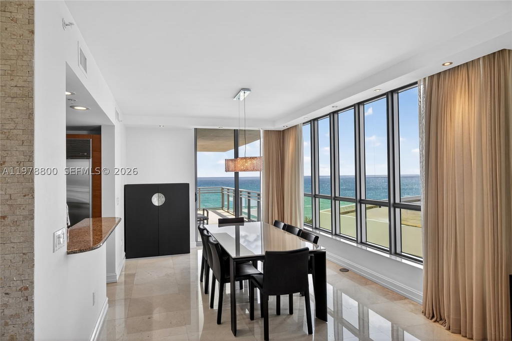 Real estate property located at 3535 Ocean Dr #905, Broward, Diplomat Oceanfront Resid, Hollywood, FL