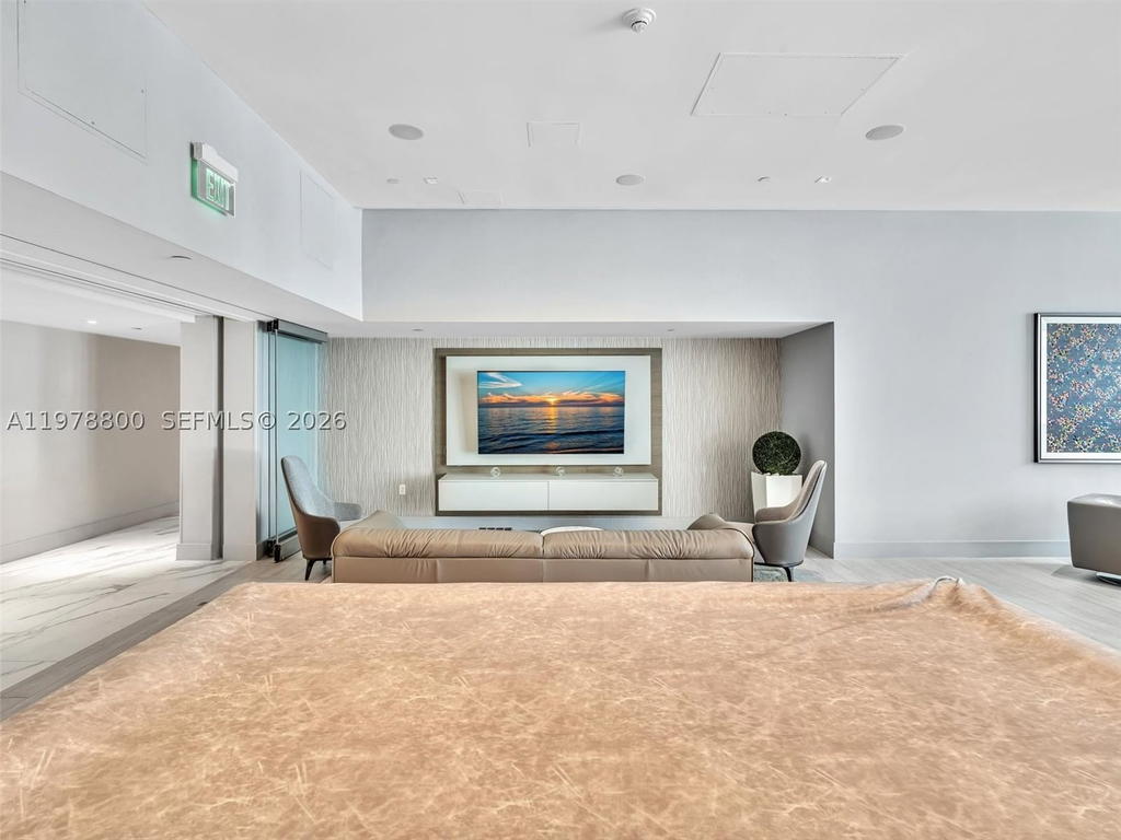 Real estate property located at 3535 Ocean Dr #905, Broward, Diplomat Oceanfront Resid, Hollywood, FL