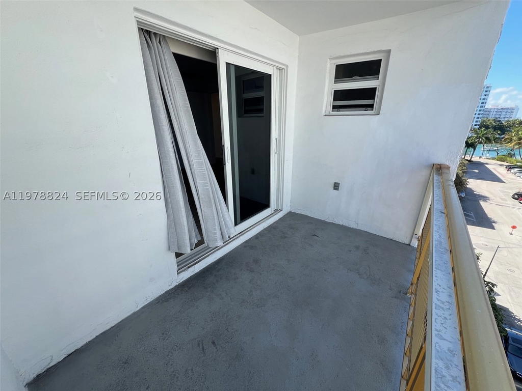 Real estate property located at 1340 Lincoln Rd #705, Miami-dade, Golden House Condo, Miami Beach, FL