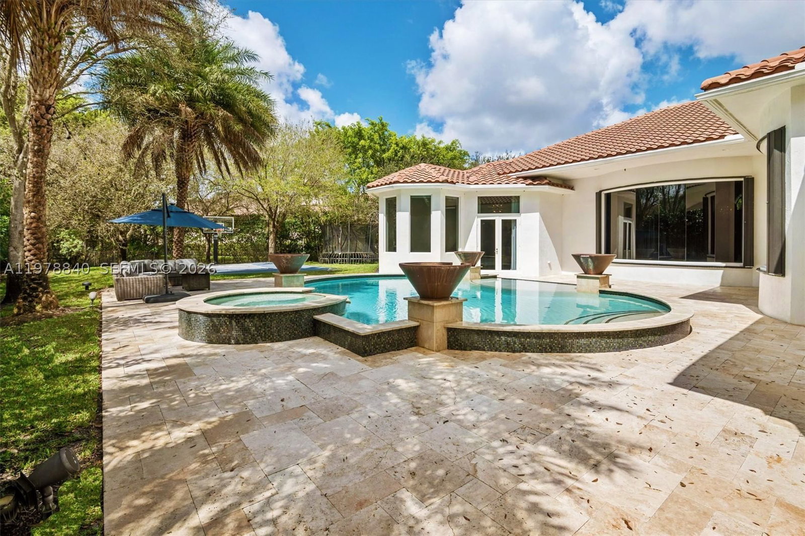 Real estate property located at 12922 Grand Oaks Dr, Broward, Vista Del Lago, Davie, FL